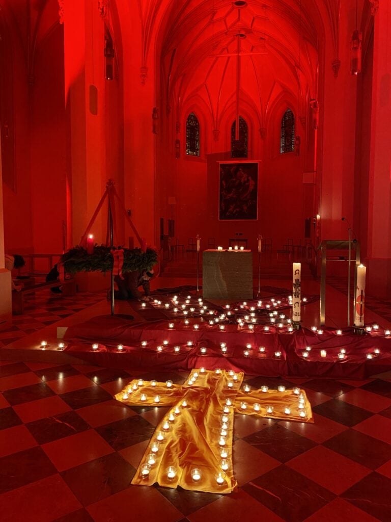 Semaine rouge : prêtez attention aux chrétiens persécutés 14 Acn 20211207 120952 scaled