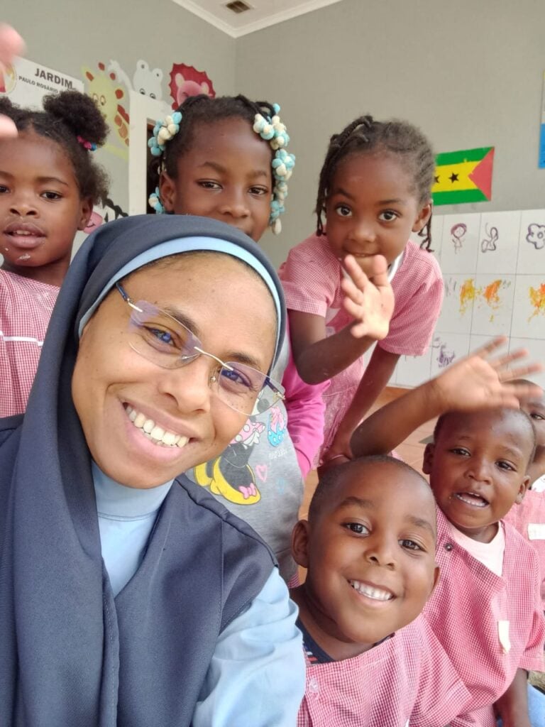 São tomé et príncipe : rénovation d’une maison pour une communauté de sœurs missionnaires 7 Acn 20251111 197137 1